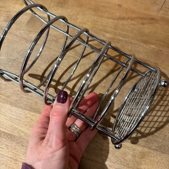 Silver Utensil Holder - Picture 4 of 4